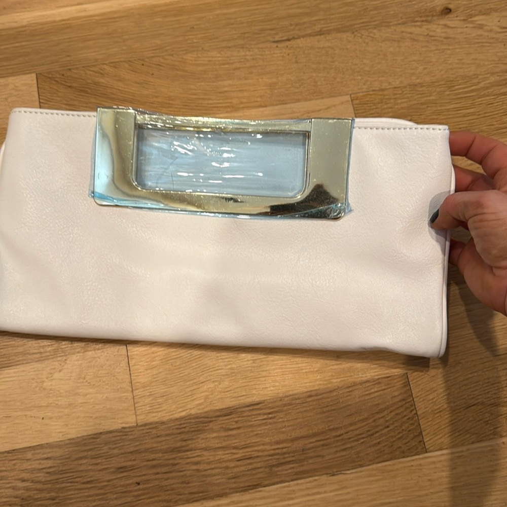 White large clutch